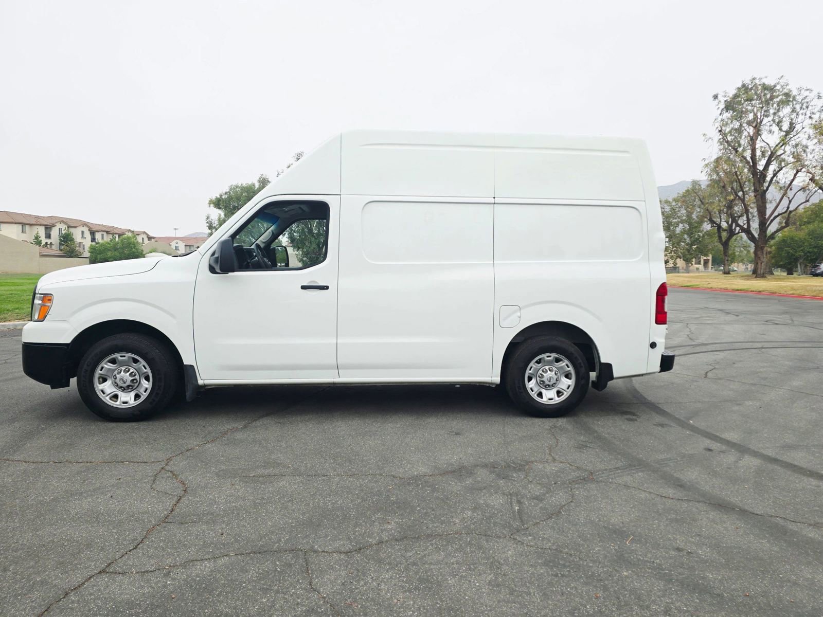 Used 2017 Nissan NV 2500 SV w/ Technology Package image 5