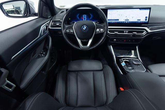 Used 2024 BMW i4 eDrive35 w/ Premium Package RWD image 3