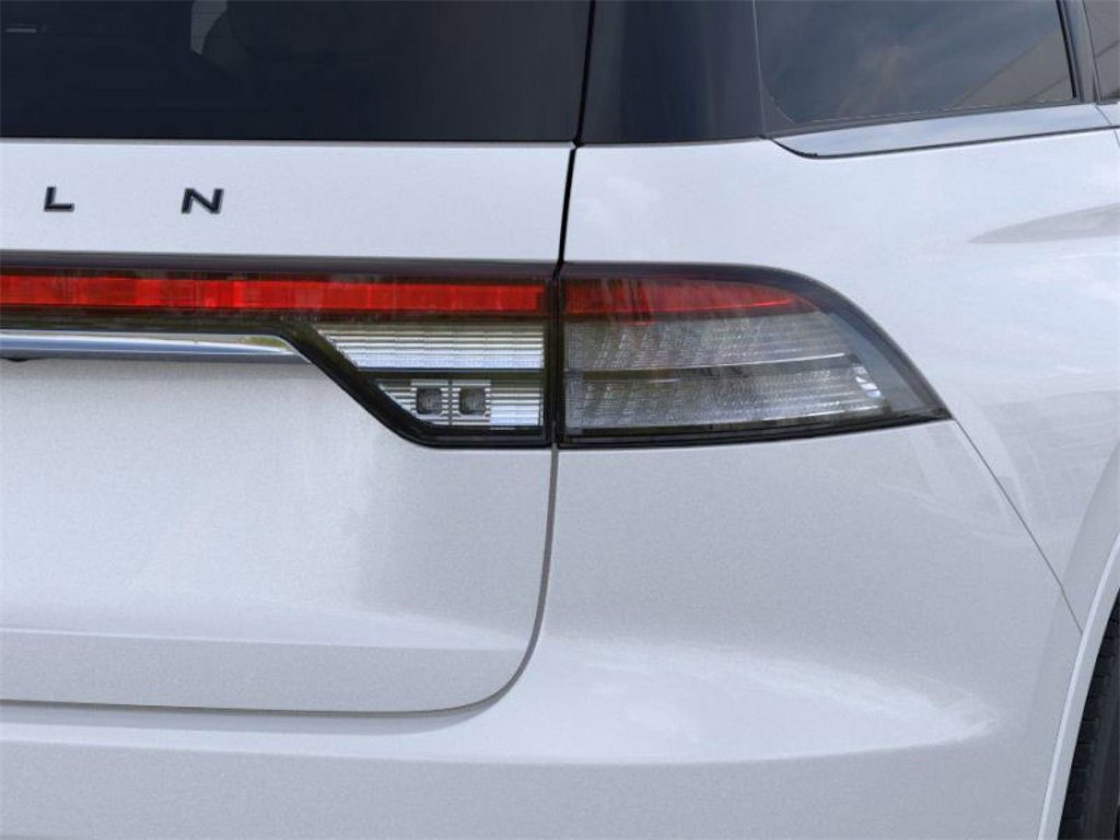 New 2025 Lincoln Aviator Black Label image 40