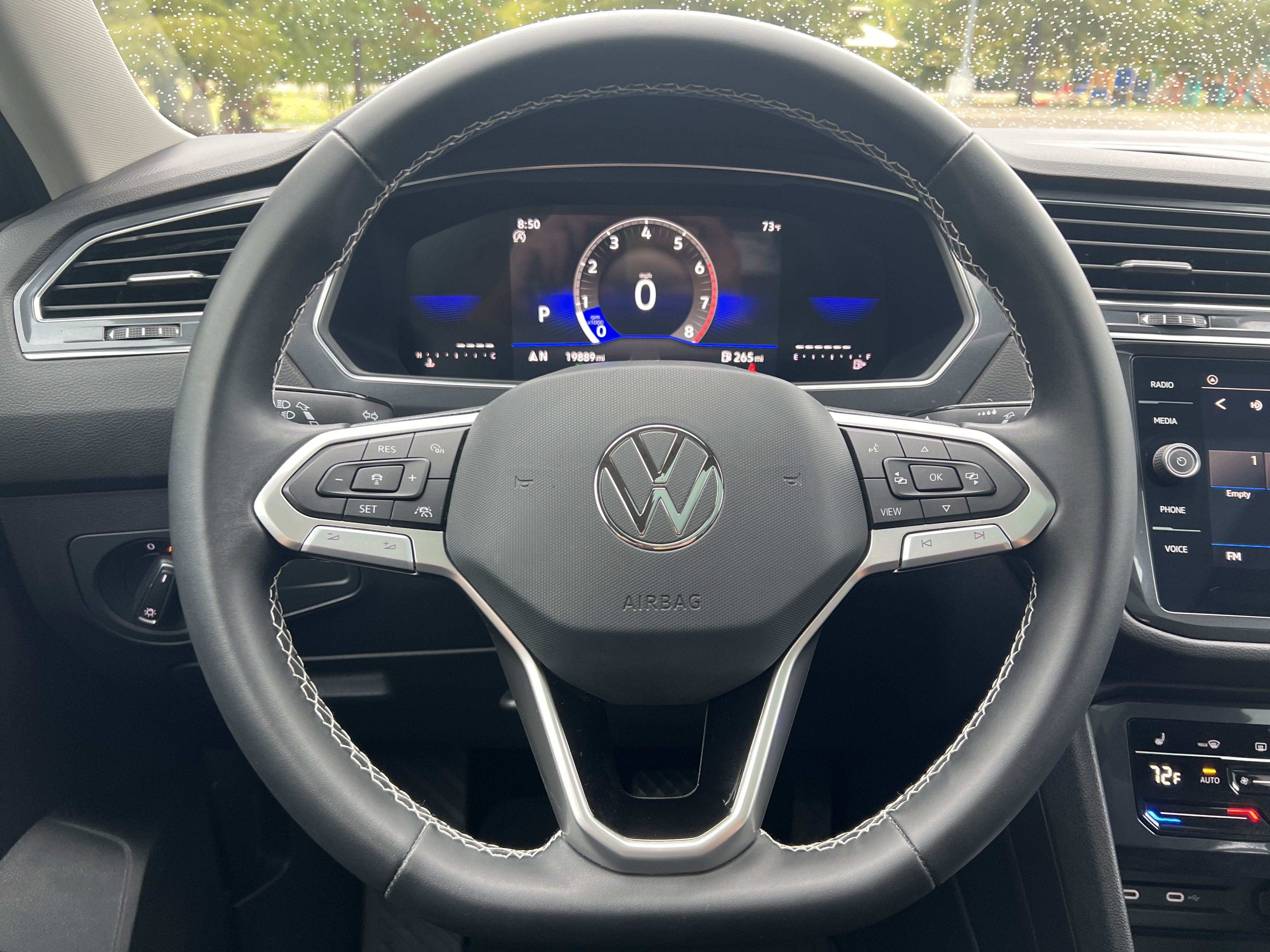 Certified 2023 Volkswagen Tiguan SE w/ Panoramic Sunroof Package FWD image 14