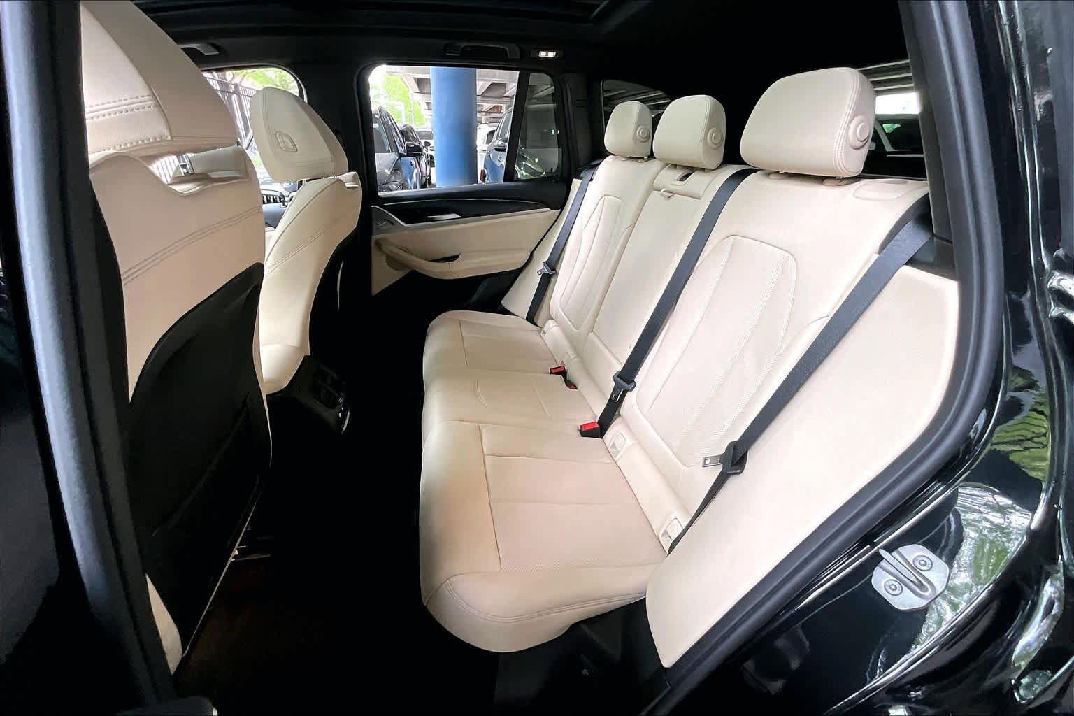 Used 2024 BMW X3 sDrive30i w/ M Sport Package RWD image 19
