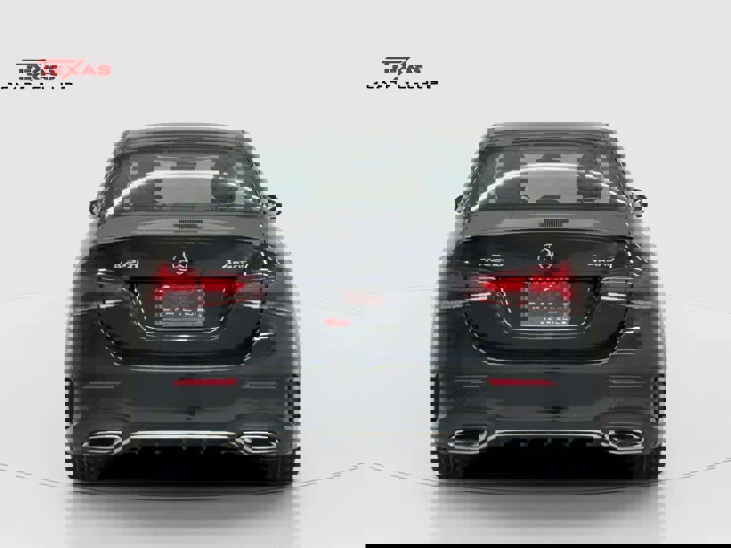 Used 2020 Mercedes-Benz A 220 4MATIC w/ AMG Line image 7