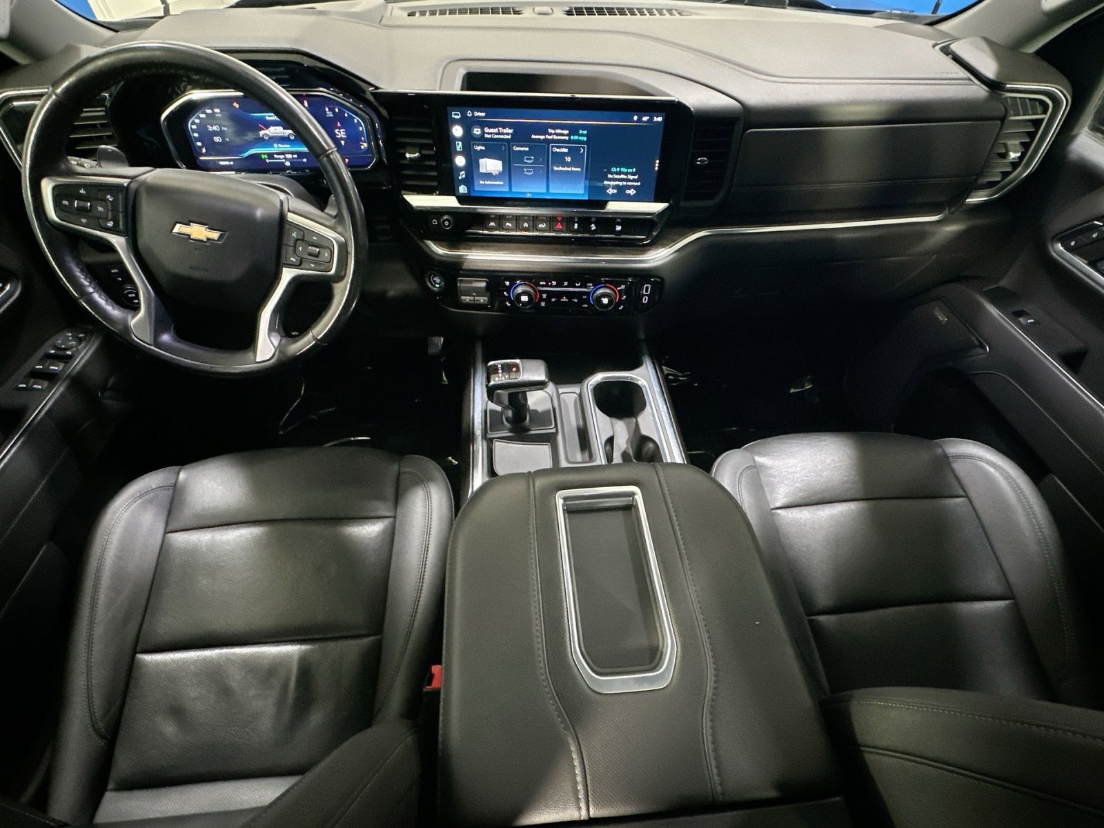 Used 2022 Chevrolet Silverado 1500 LTZ image 31