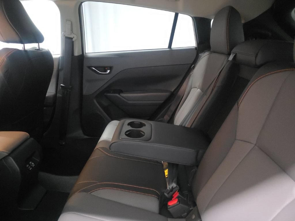 Used 2026 Subaru Crosstrek 2.5i Limited w/ Crosstrek Mirror Package AWD/4WD image 9