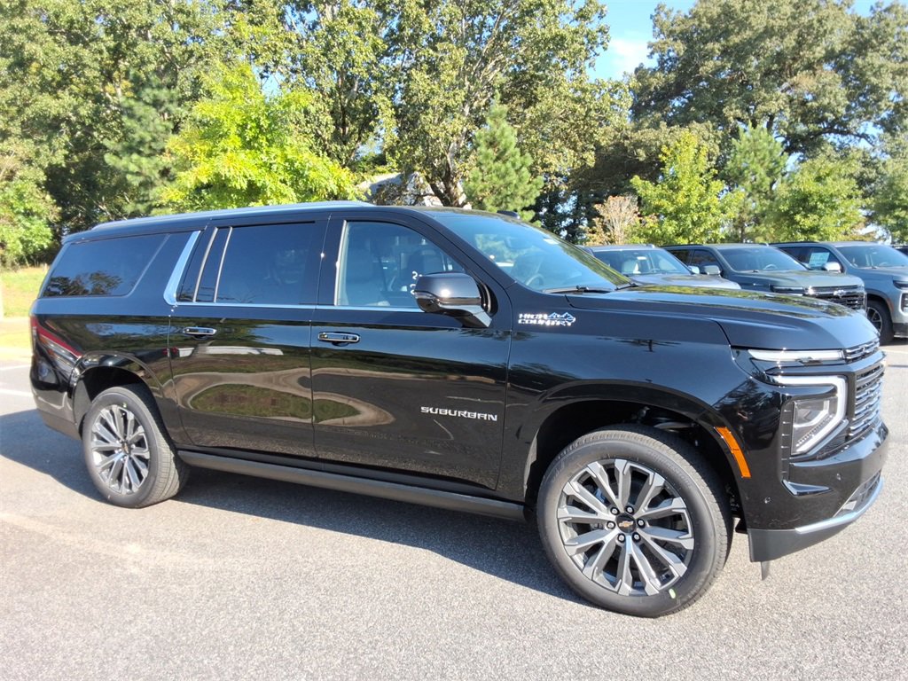 New 2026 Chevrolet Suburban High Country video 3