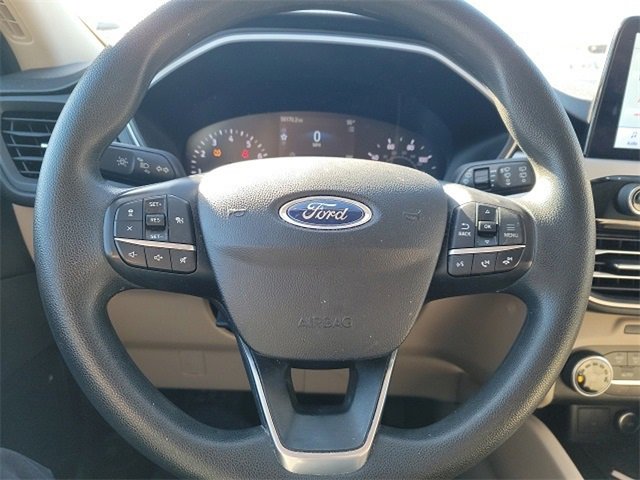 Used 2020 Ford Escape SE image 13