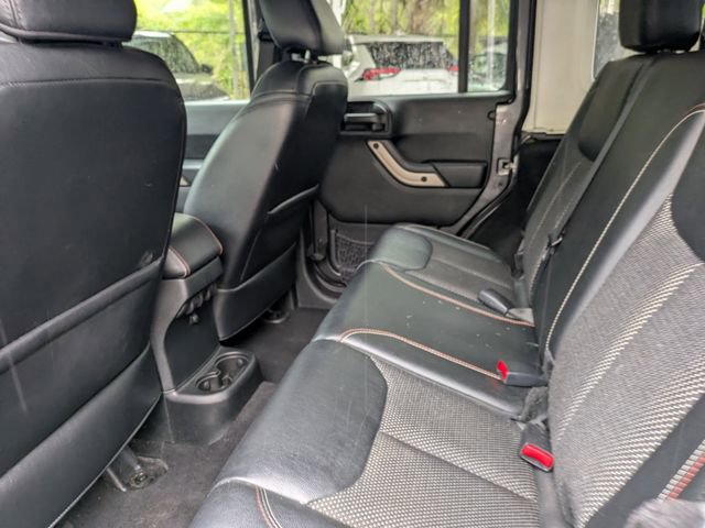 Used 2017 Jeep Wrangler Unlimited Sahara image 15