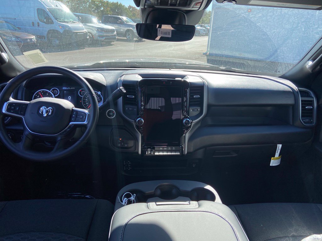 New 2027 RAM 3500 Tradesman AWD/4WD image 7