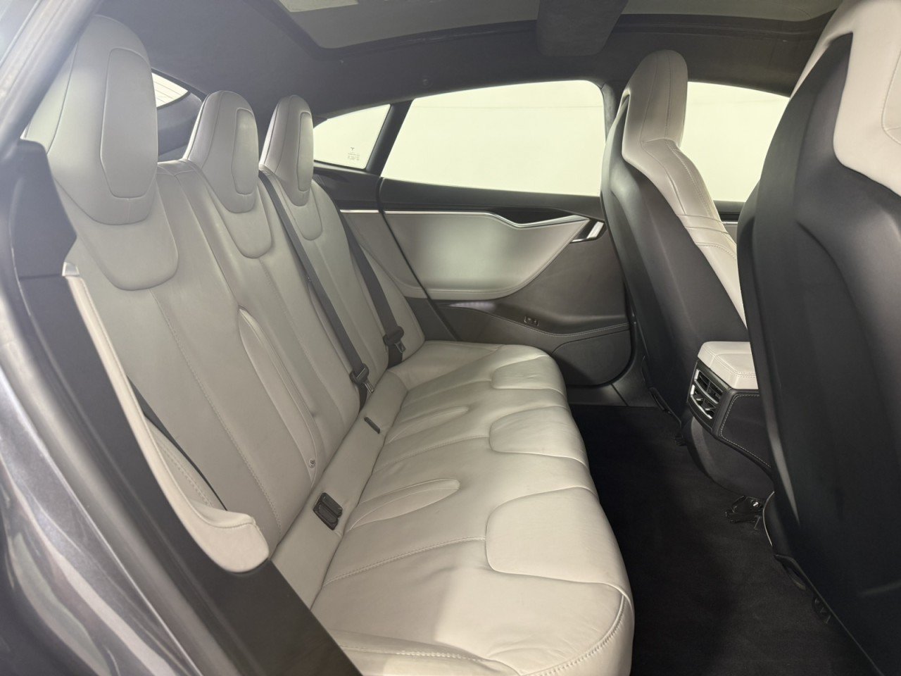 Used 2015 Tesla Model S P90D AWD/4WD image 13