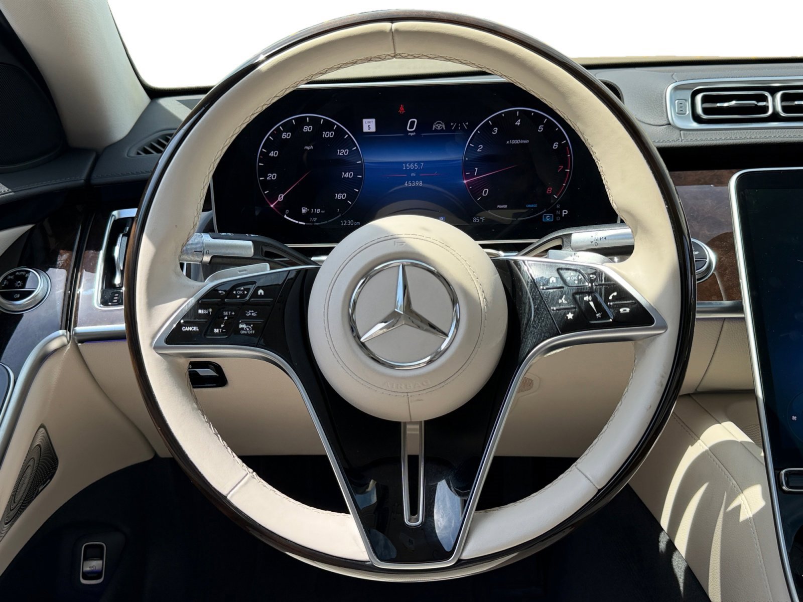 Used 2022 Mercedes-Benz S 580 4MATIC Sedan image 11