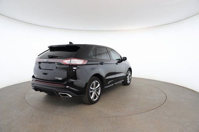 Used 2018 Ford Edge Sport w/ Cold Weather Package image 17