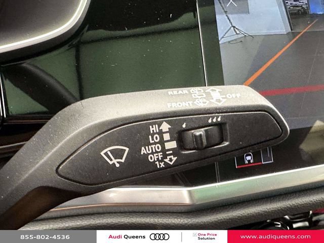 Certified 2025 Audi Q3 2.0T Premium Plus w/ Premium Plus Package AWD/4WD image 35
