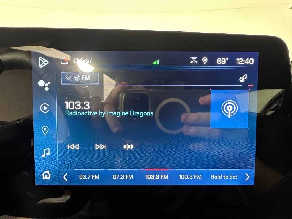 Used 2024 Chevrolet Corvette Stingray Coupe w/ 1LT RWD image 27
