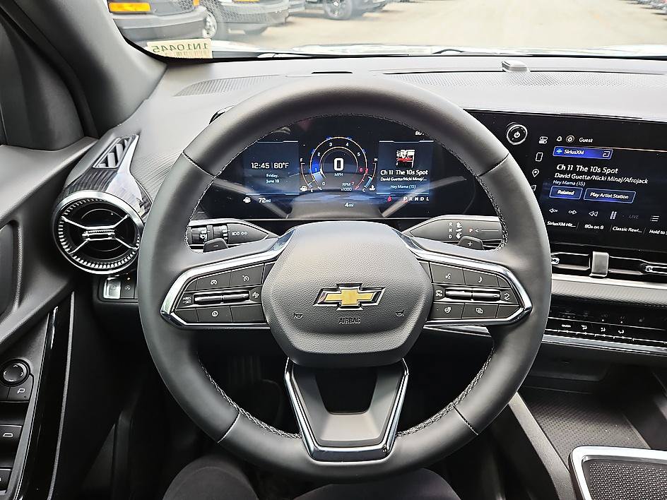 New 2026 Chevrolet Equinox LT FWD image 16