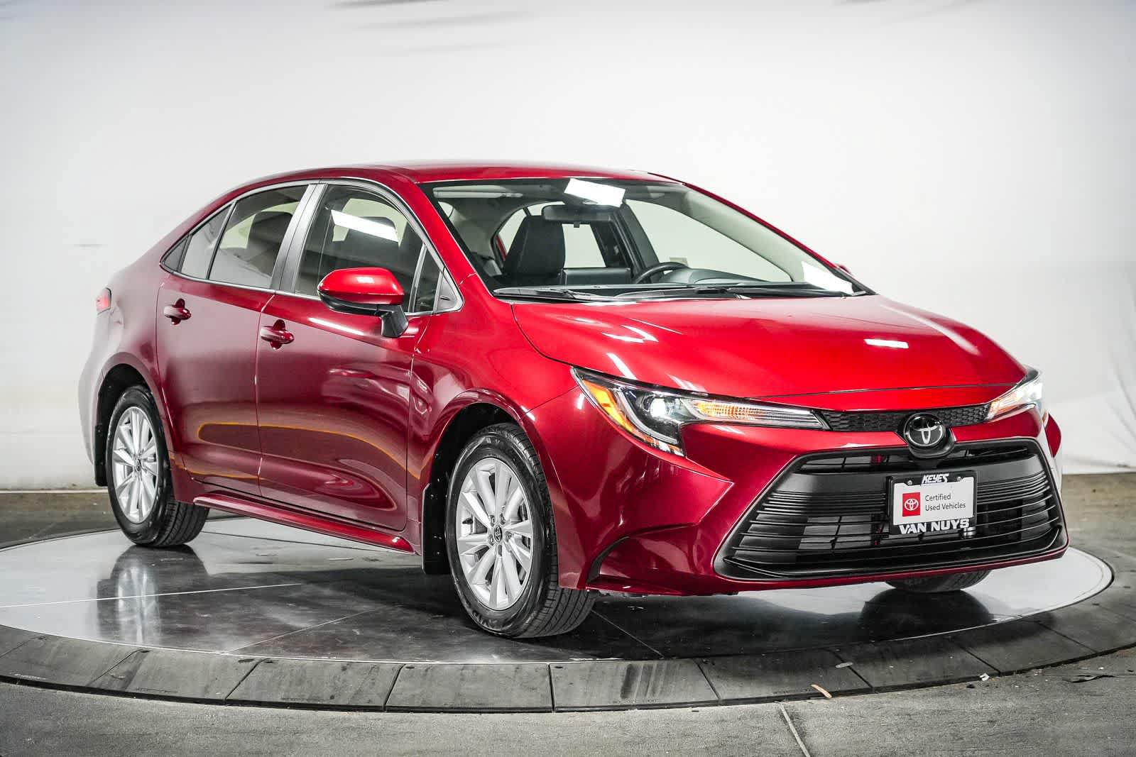 Certified 2026 Toyota Corolla LE w/ LE Premium Package FWD image 8