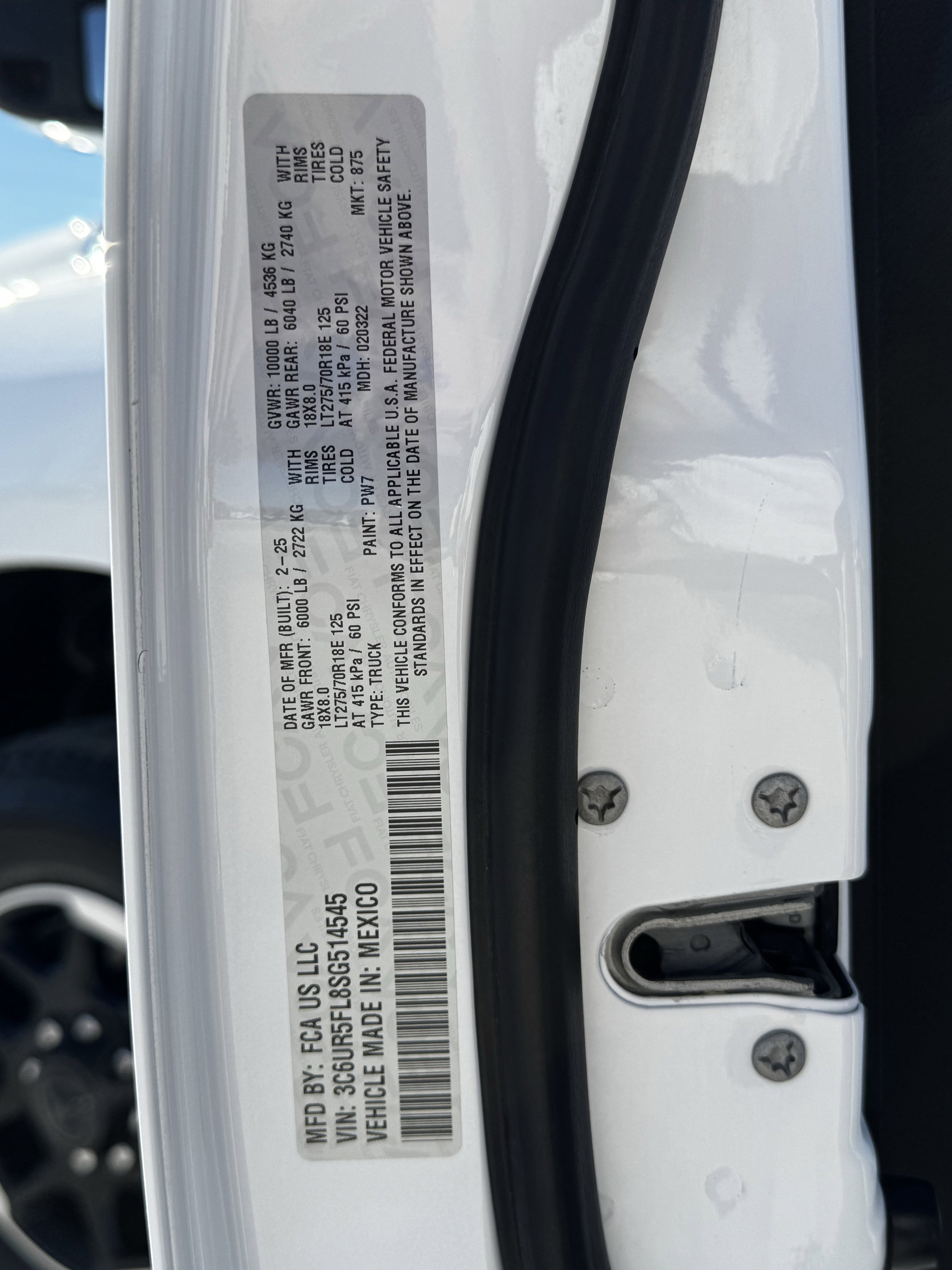 Used 2025 RAM 2500 Laramie image 37