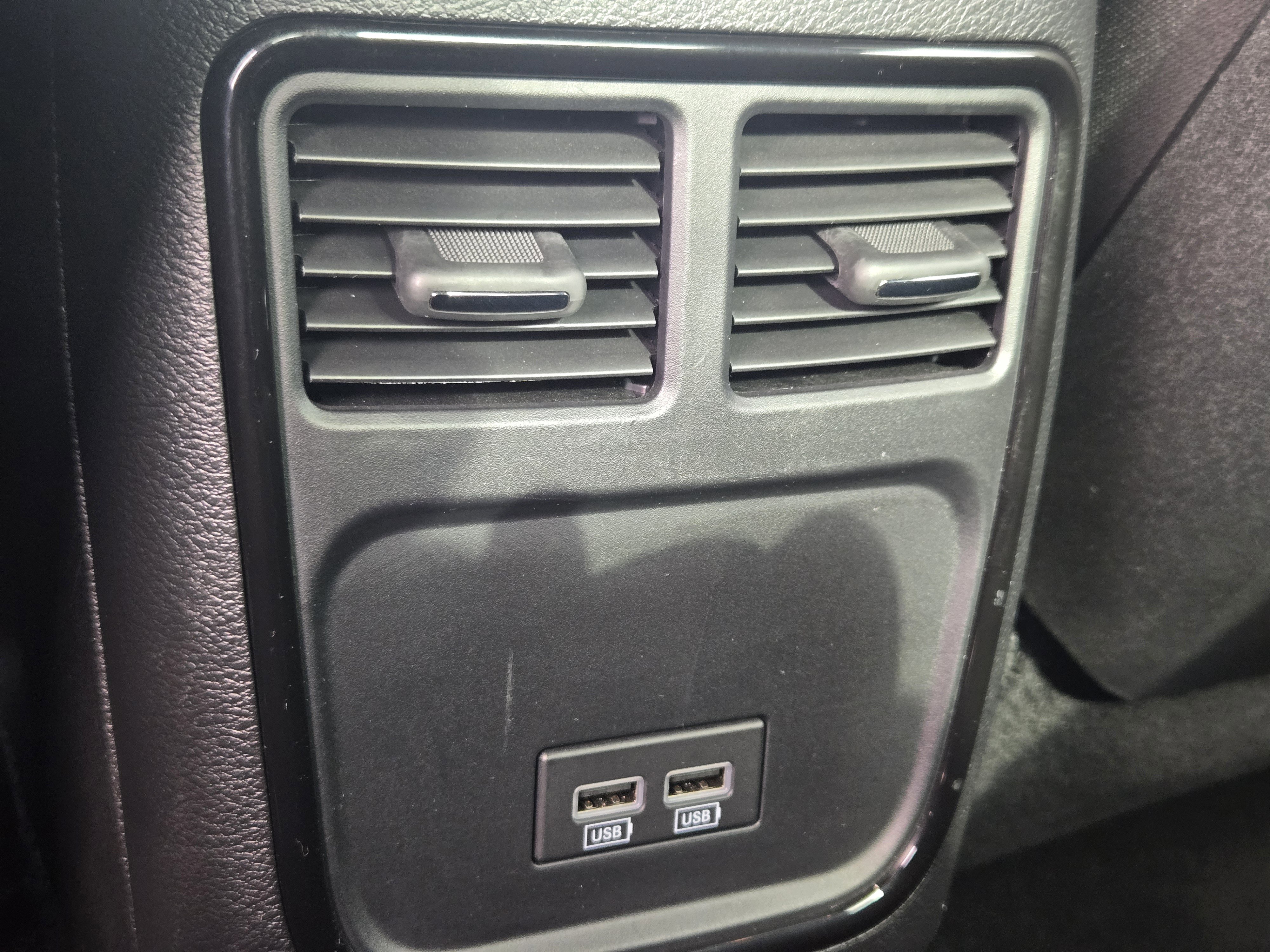 Used 2021 Dodge Charger R/T w/ Blacktop Package image 28