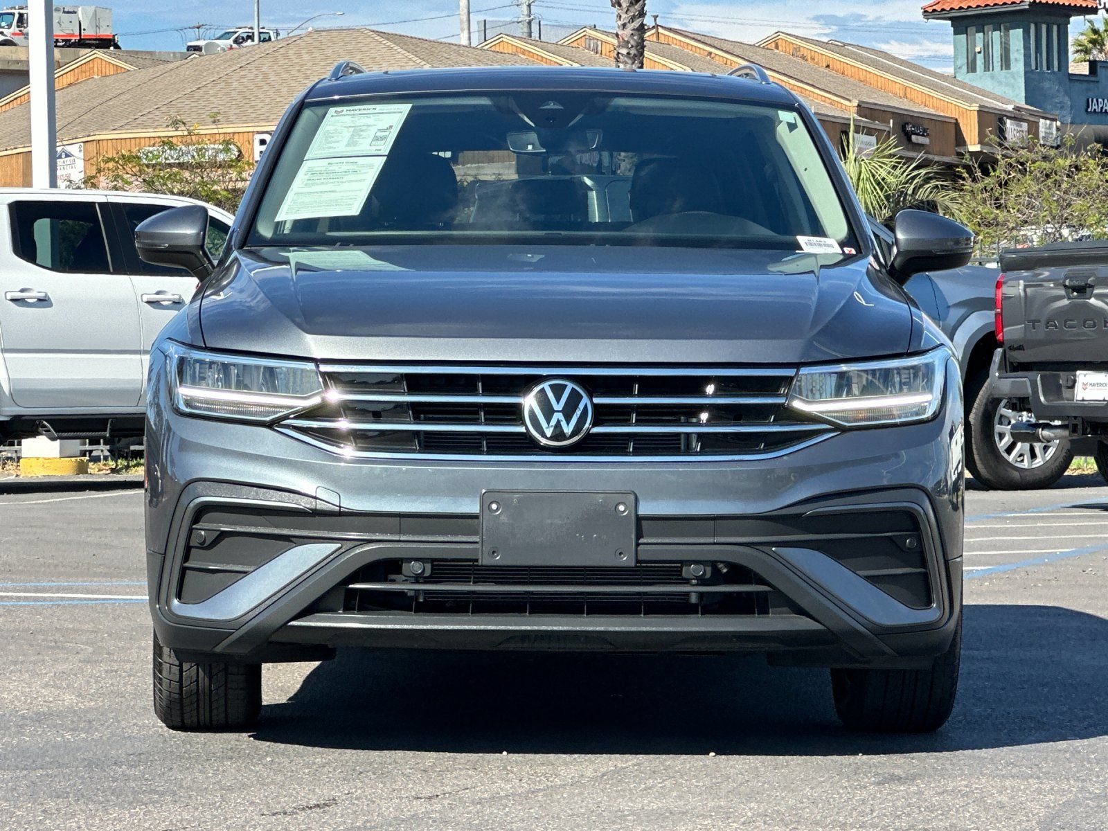 Used 2023 Volkswagen Tiguan SE FWD image 7
