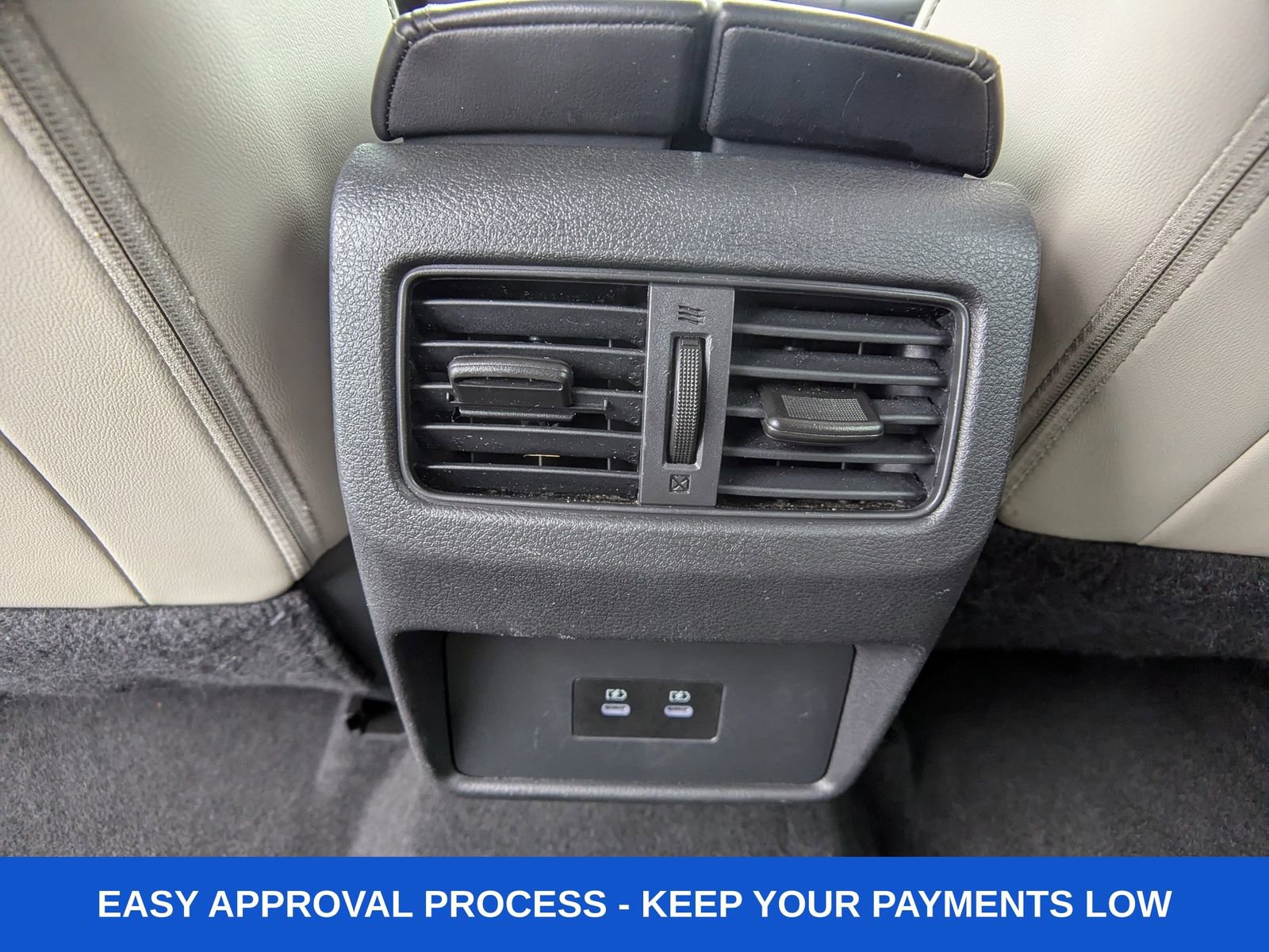 Used 2024 Nissan Rogue SL image 18