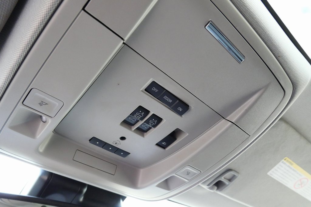 Used 2015 GMC Sierra 3500 Denali image 32