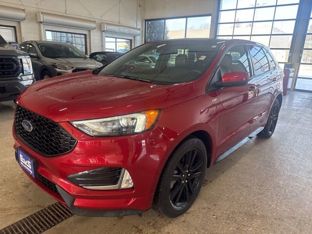 Used 2024 Ford Edge ST-Line w/ Class II Trailer Tow Package image 7