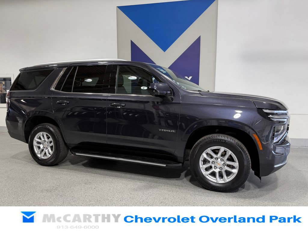 Used 2025 Chevrolet Tahoe LT AWD/4WD image 3