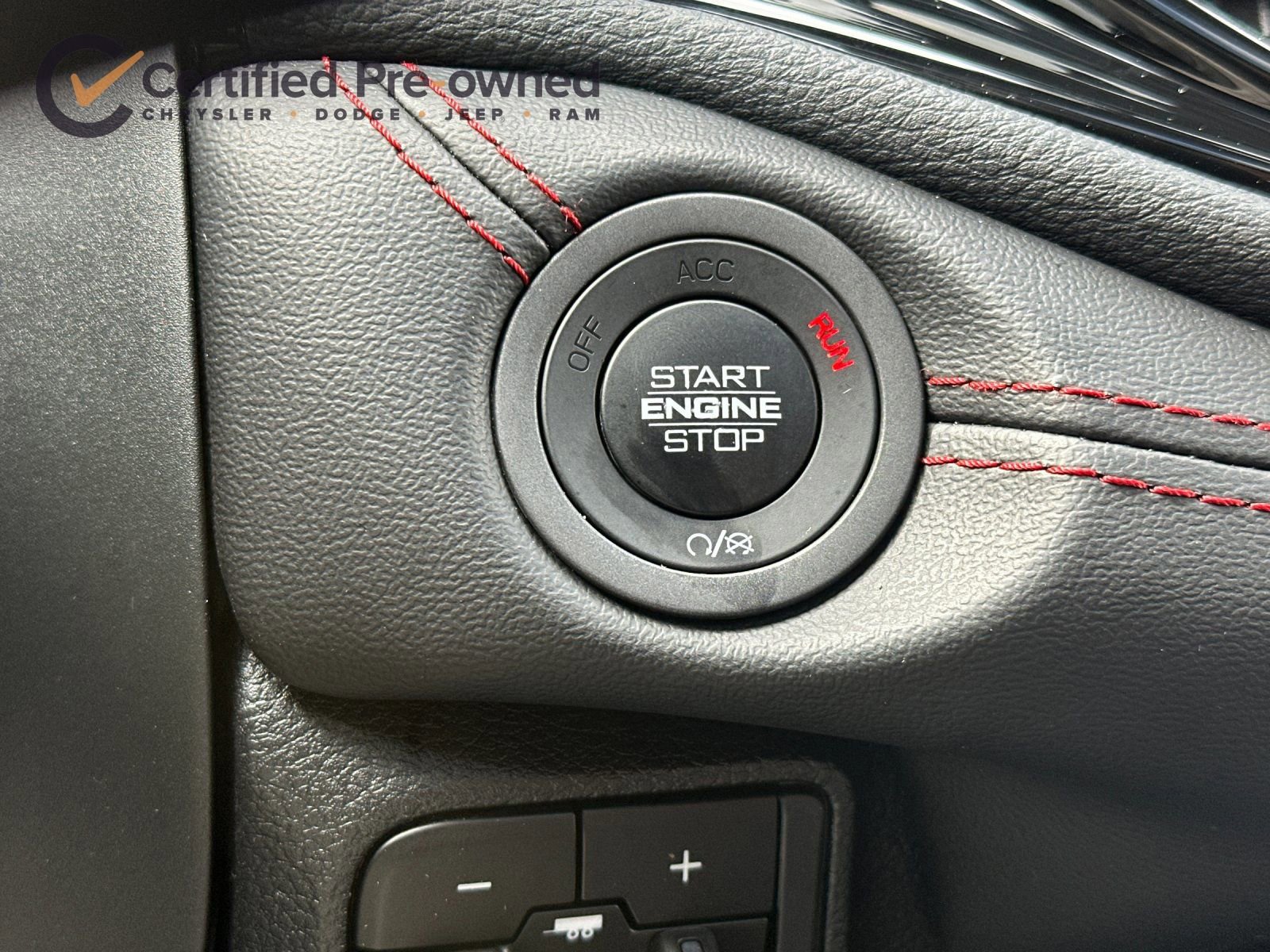 Used 2025 Dodge Durango GT image 25