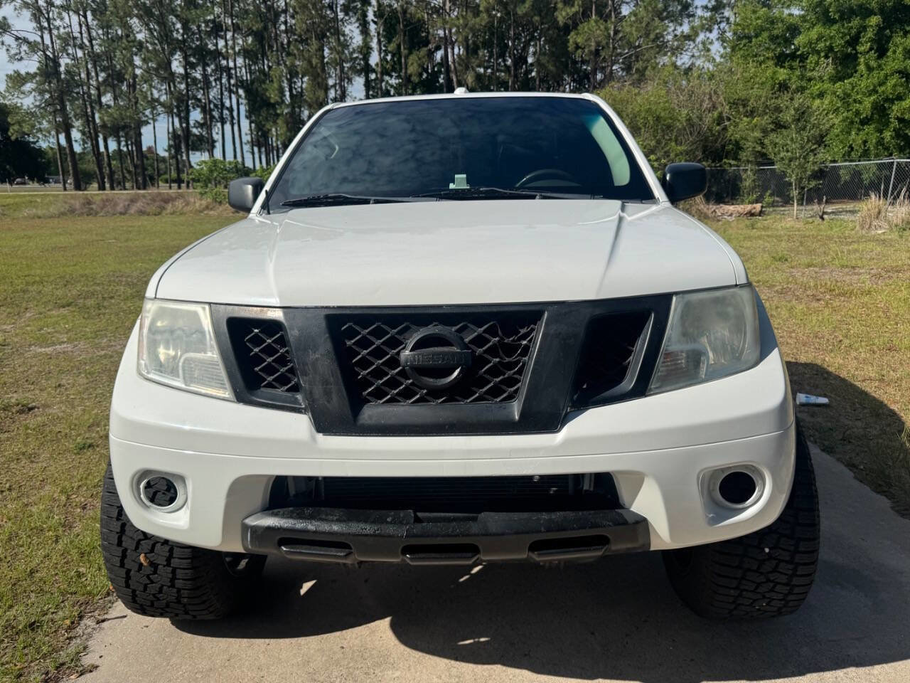 Used 2018 Nissan Frontier SV RWD image 7