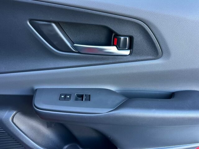 Used 2024 Toyota Prius XLE FWD image 20