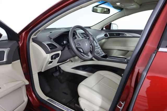 Used 2017 Lincoln MKZ Premiere FWD image 22