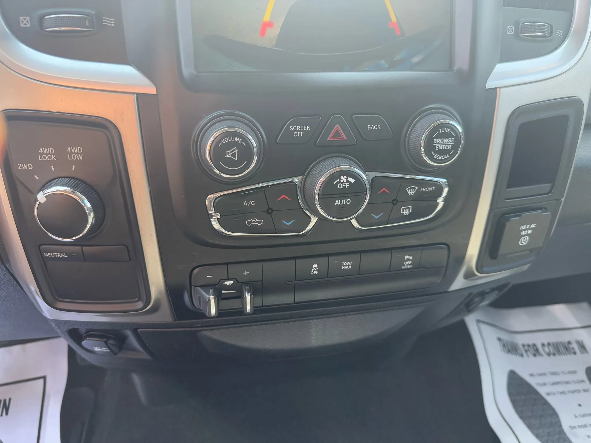 Used 2017 RAM 2500 SLT image 11