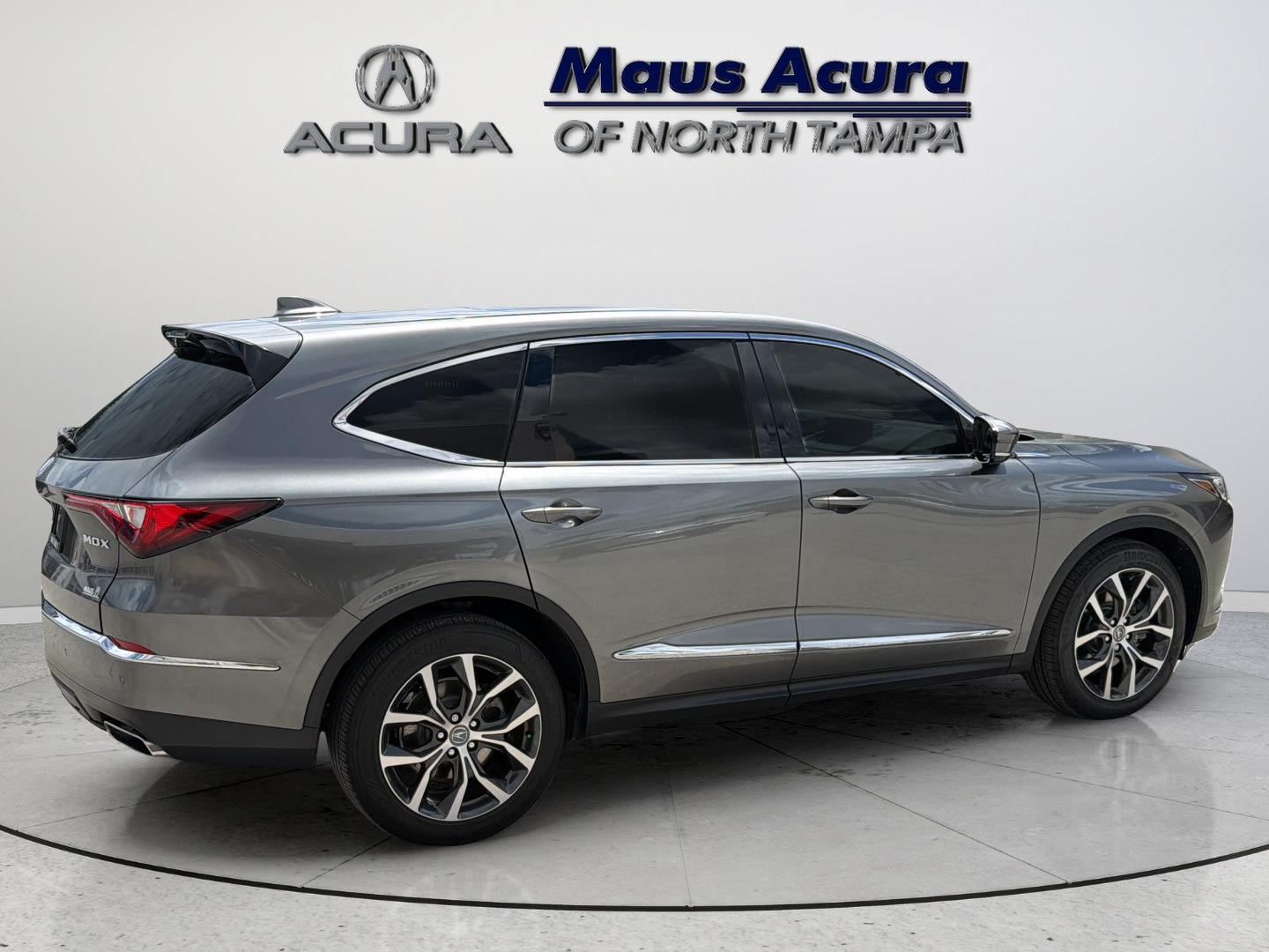 Used 2024 Acura MDX w/ Technology Package FWD image 12