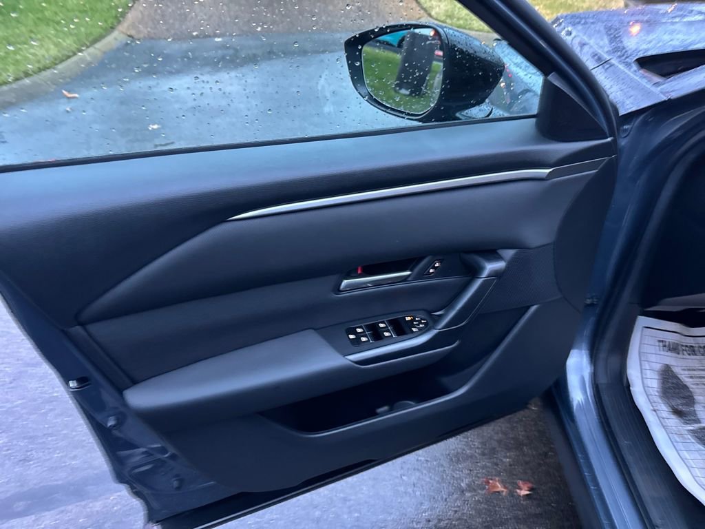 Used 2025 MAZDA CX-50 2.5 Hybrid w/ Preferred Pkg image 10