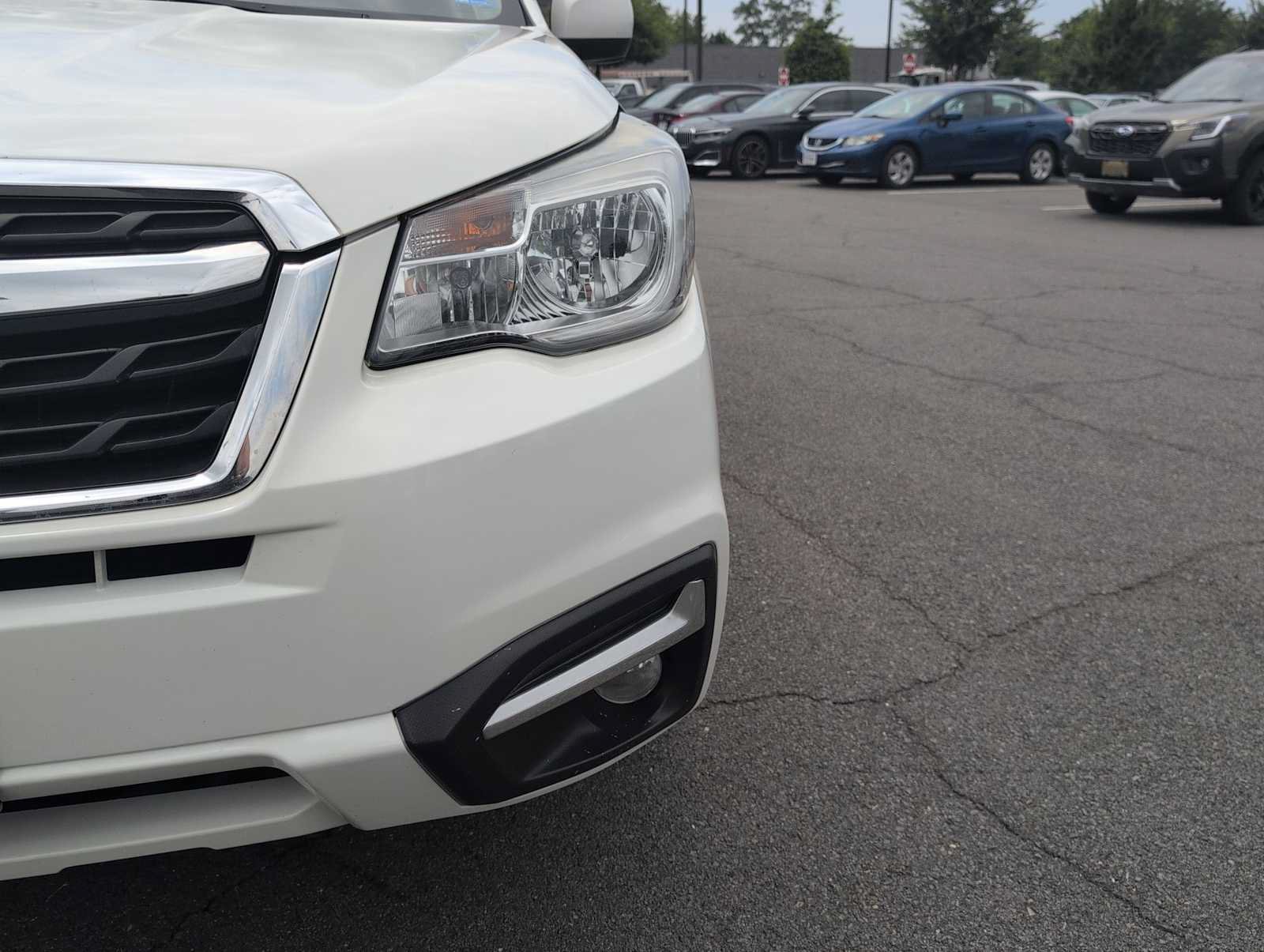 Used 2017 Subaru Forester 2.5i Limited w/ Popular Package #2 AWD/4WD image 11