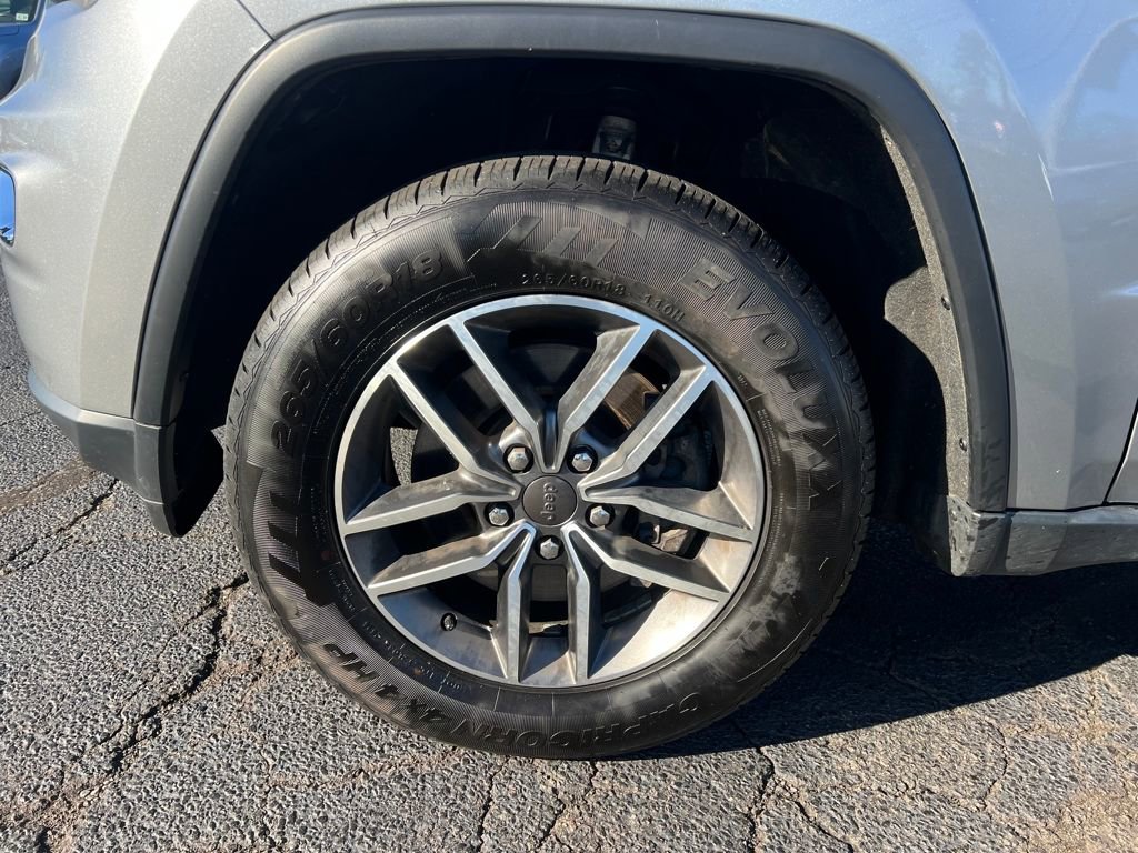 Used 2021 Jeep Grand Cherokee Limited image 10