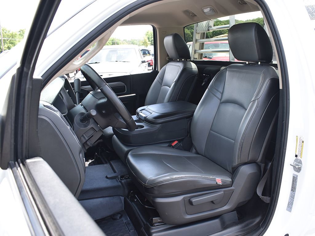 Used 2020 RAM 5500 Tradesman AWD/4WD image 5