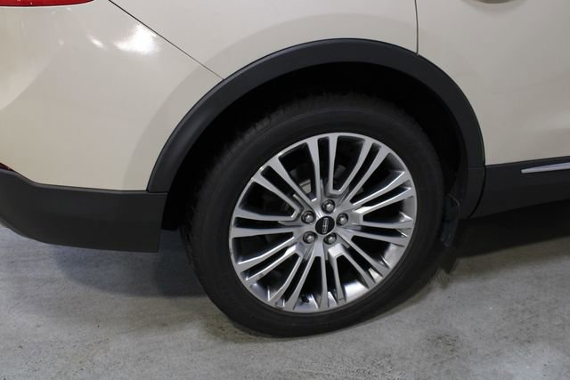 Used 2018 Lincoln MKX Reserve w/ Lincoln MKX Climate Package image 27