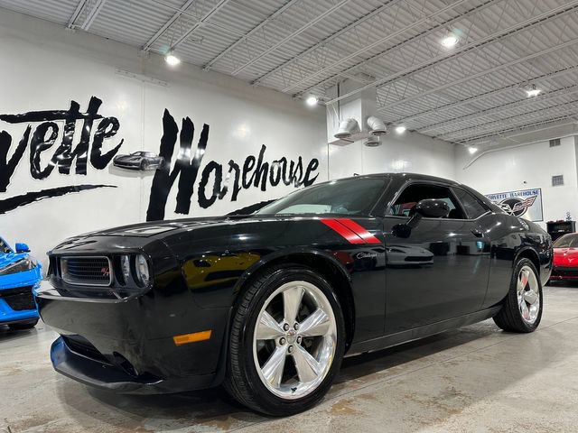 Used 2014 Dodge Challenger R/T RWD image 9