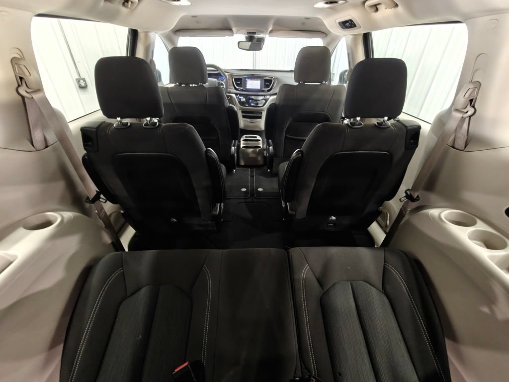 Used 2023 Chrysler Voyager LX FWD image 27