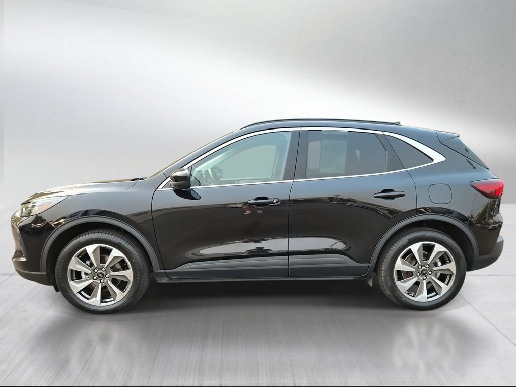 Used 2025 Ford Escape Platinum AWD/4WD image 6