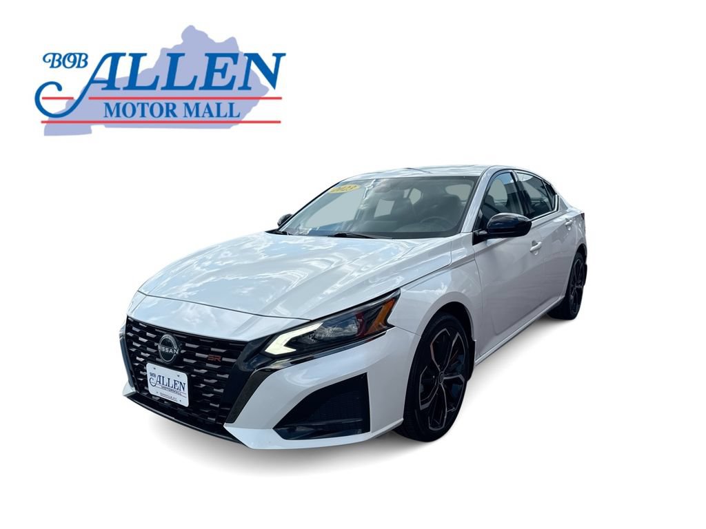 Used 2023 Nissan Altima 2.5 SR w/ SR Premium Package
