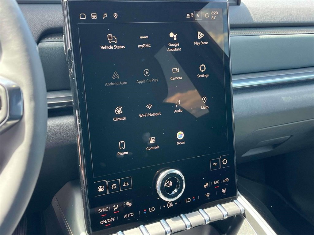 New 2026 GMC Terrain AT4 w/ LPO, Floor Liner Package image 28