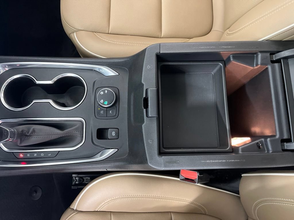 Certified 2022 Chevrolet Traverse Premier AWD/4WD image 41