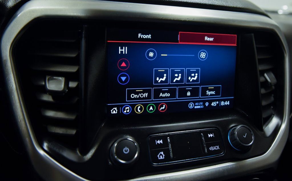 Used 2023 GMC Acadia SLT FWD image 25