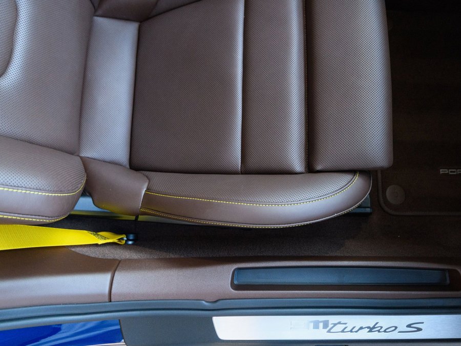 Used 2022 Porsche 911 Turbo S image 19