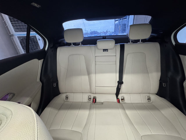 Certified 2022 Mercedes-Benz A 220 image 7