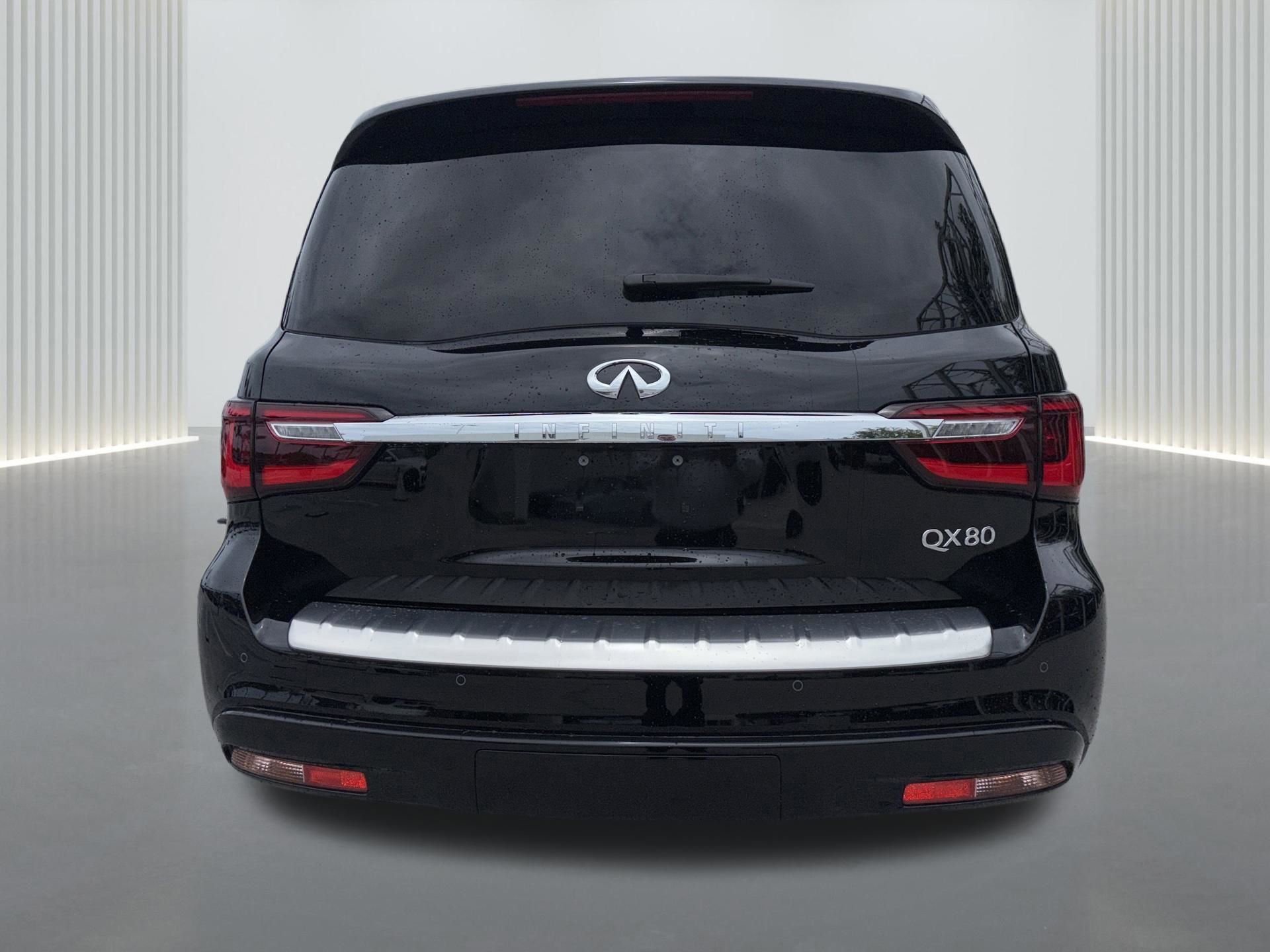 Used 2022 INFINITI QX80 Luxe w/ Cargo Package RWD image 5