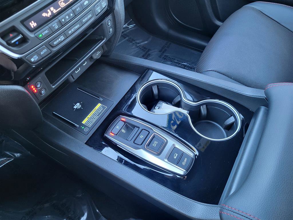 Certified 2025 Honda Passport Black Edition image 21