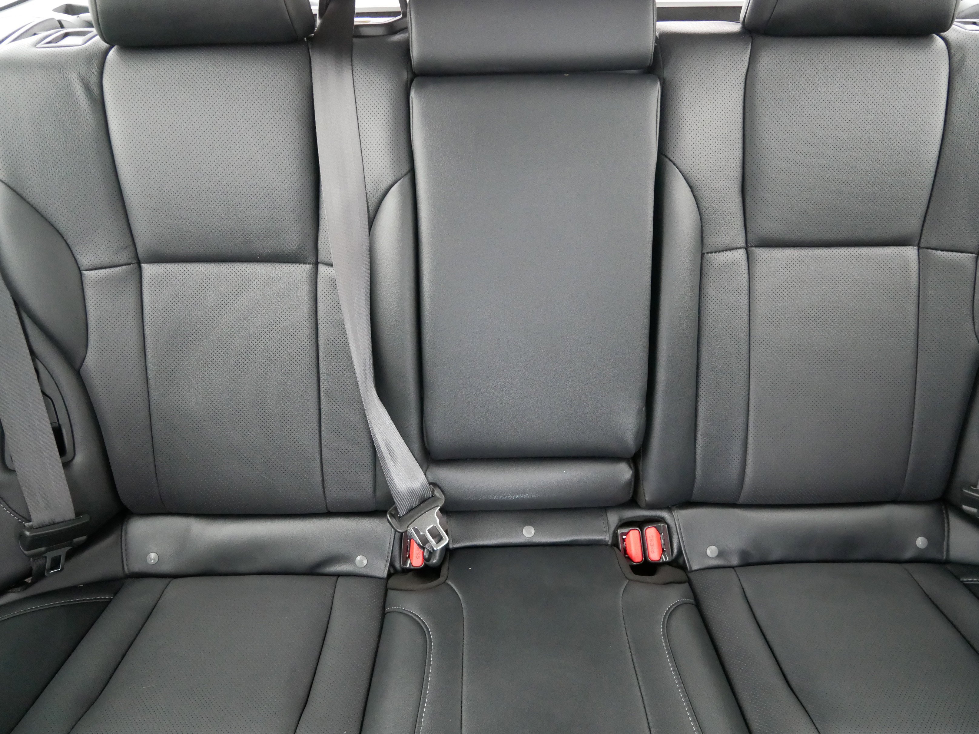 Used 2022 Subaru Outback Limited image 13