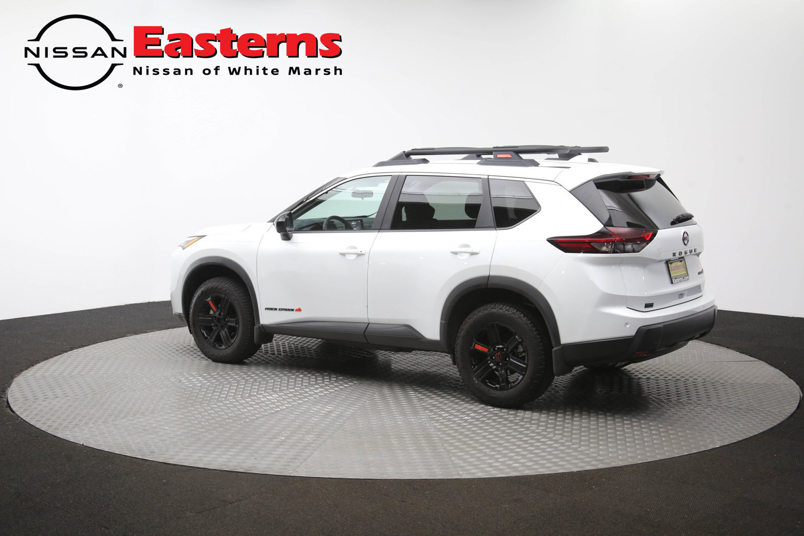 Used 2025 Nissan Rogue SV AWD/4WD image 61